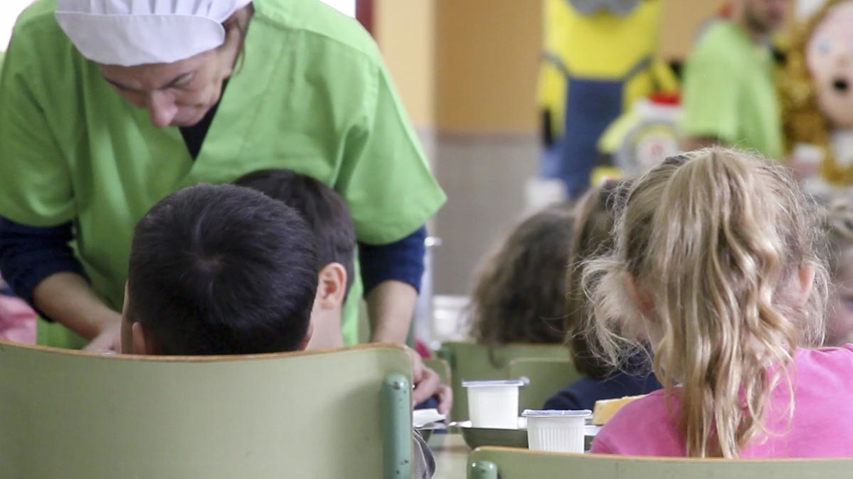 Las ayudas para libros de texto y comedor escolar se podrán ... Las ayudas para libros de texto y comedor escolar se podrán ...