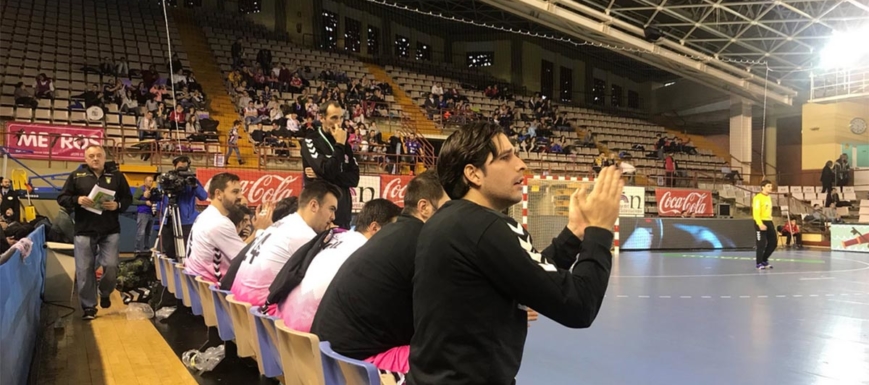Banquillo del Quabit Guadalajara, que se ha medido al Barça en la Copa