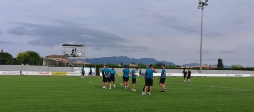 Los jugadores de la UB Conquense, antes del partido contra el Peralada