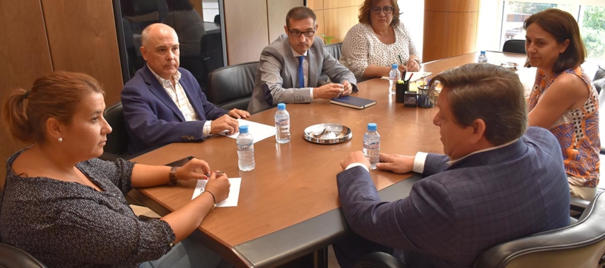 Reunión para iniciar el estudio que solucione el problema de las inundaciones en Cobisa