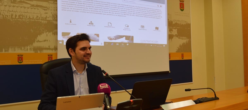 Santiago Serrano ha presentado la Sede Electrónica del Ayuntamiento de Talavera