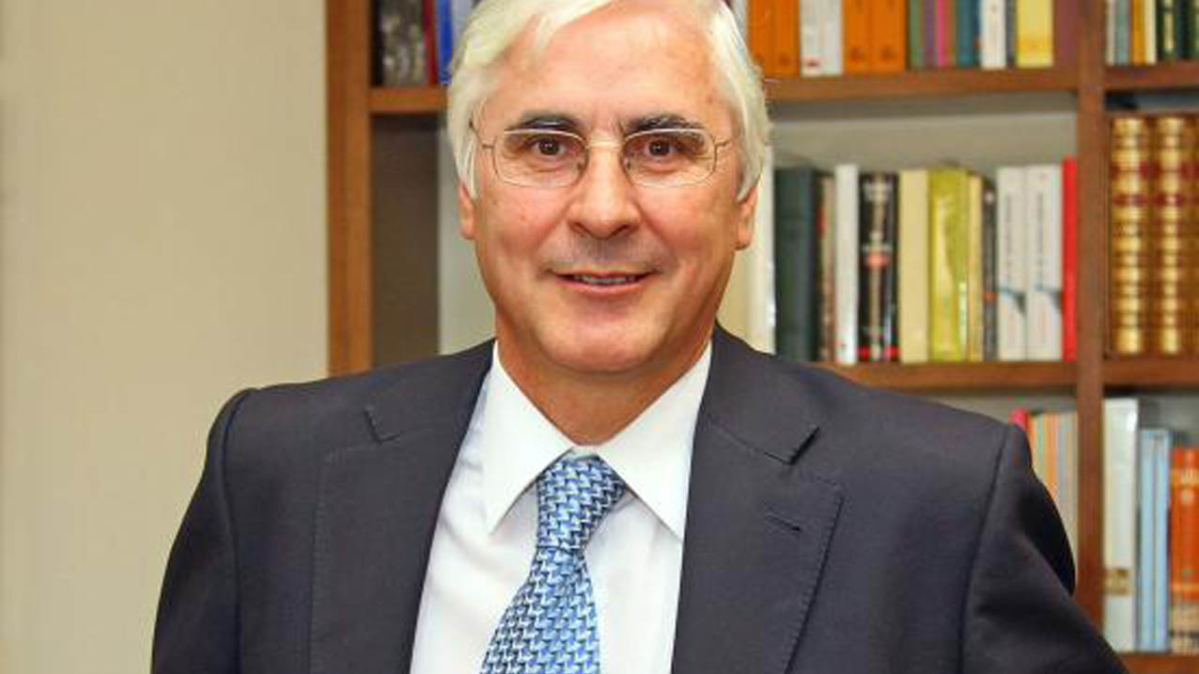 Barreda no repetirá en las listas del PSOE y volverá a ser profesor en