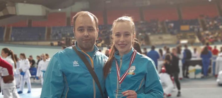 Ainara Gómez-Hidalgo, plata en la Liga Nacional de Kárate