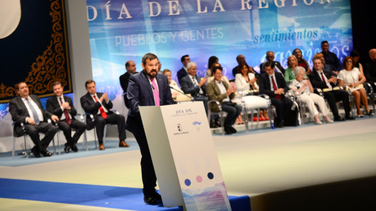 Juan Ramos Amores dedicó la Medalla de Oro a los enfermos de ELA