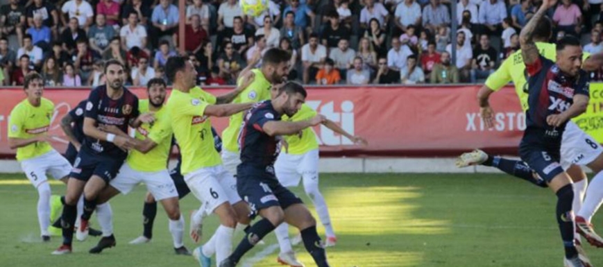 El Talavera cayó en Yecla en un partido muy malo