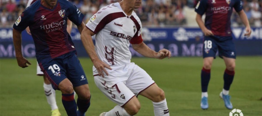 Imagen del partido entre el Huesca y el Albacete