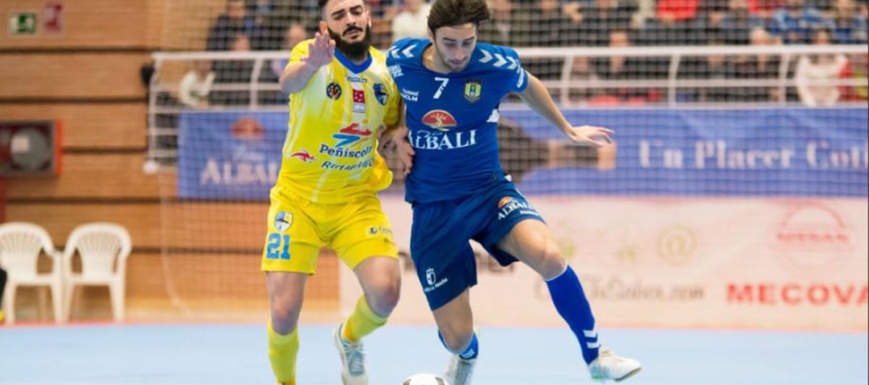 Clara derrota casera del Viña Albali Valdepeñas