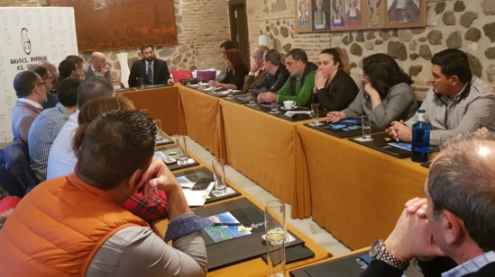 Reunion_afectados_querella_Puy_du_Fou
