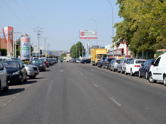 Aceras y calzada nuevas, ordenación del aparcamiento… Así será la nueva