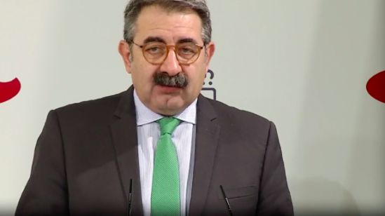 El consejero de Sanidad ha reconocido la labor de la Atención Primaria